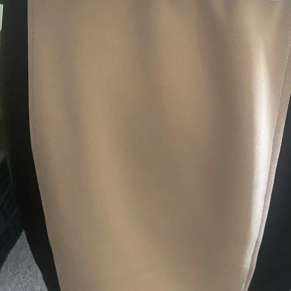 London Times White and Black Colorblock Midi Dress Size 8 - Picture 3 of 5